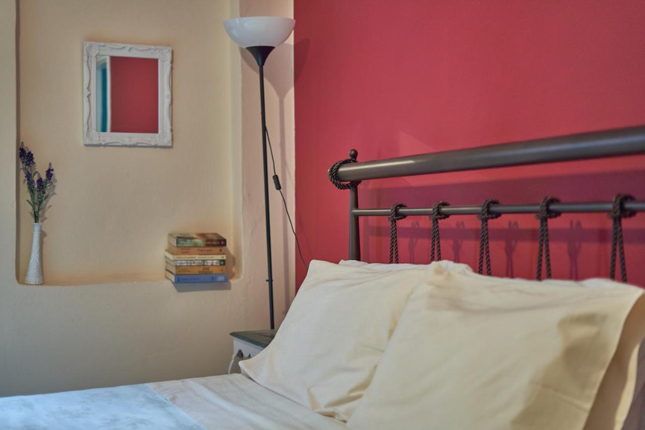 אתונה Casa Bonita, House With Private Entrance And Garden, Between Center And Sea מראה חיצוני תמונה