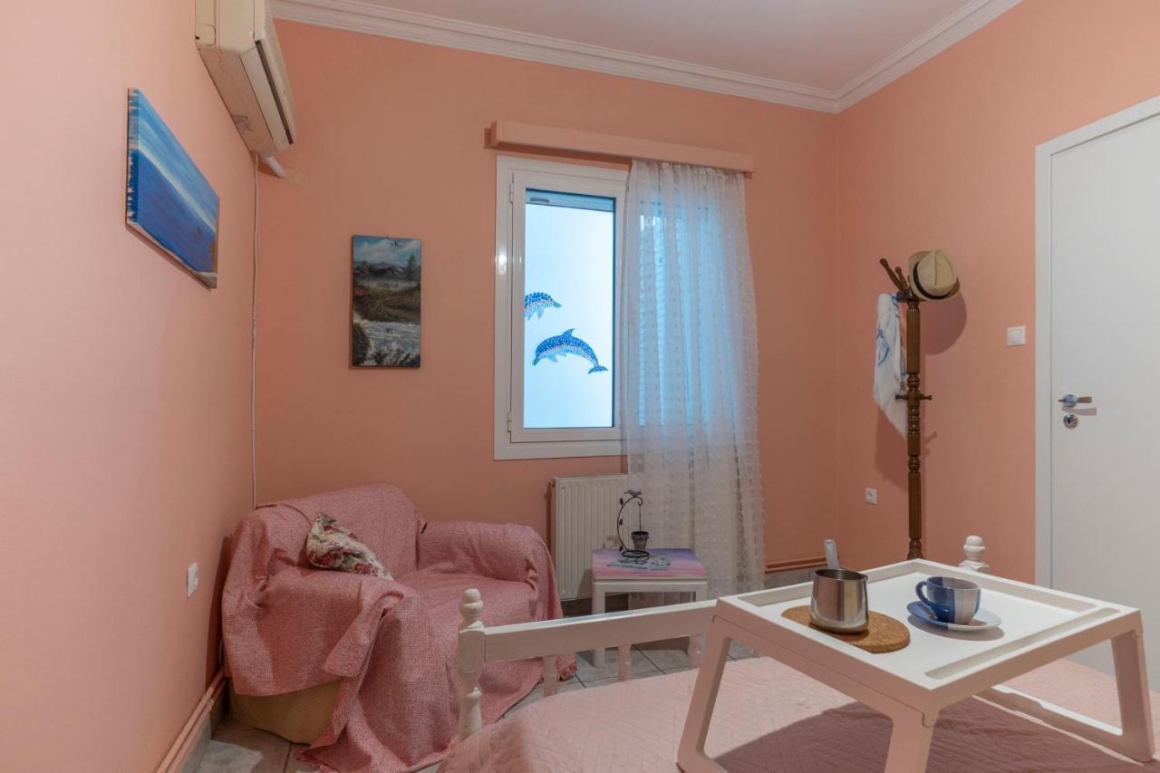 אתונה Casa Bonita, House With Private Entrance And Garden, Between Center And Sea מראה חיצוני תמונה